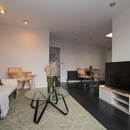 2 Bedroom Chic Apartment With Private Balcony In Notting Hill 伦敦 外观 照片